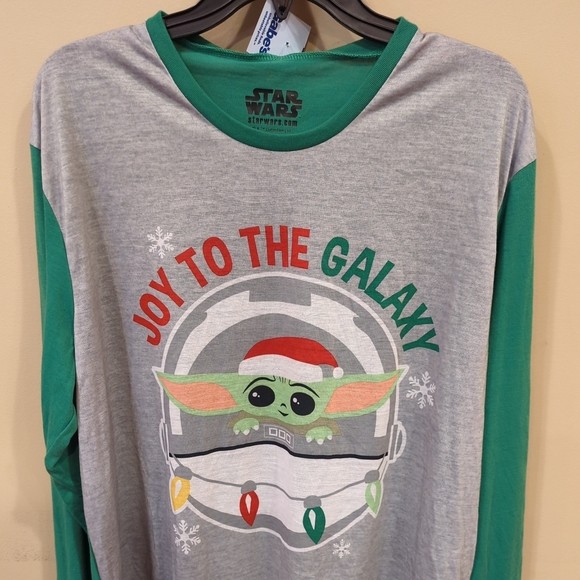 Star Wars MANDALORIAN The Child "Joy To The Galaxy" Long Sleeve Shirt. Men's L - Picture 1 of 4